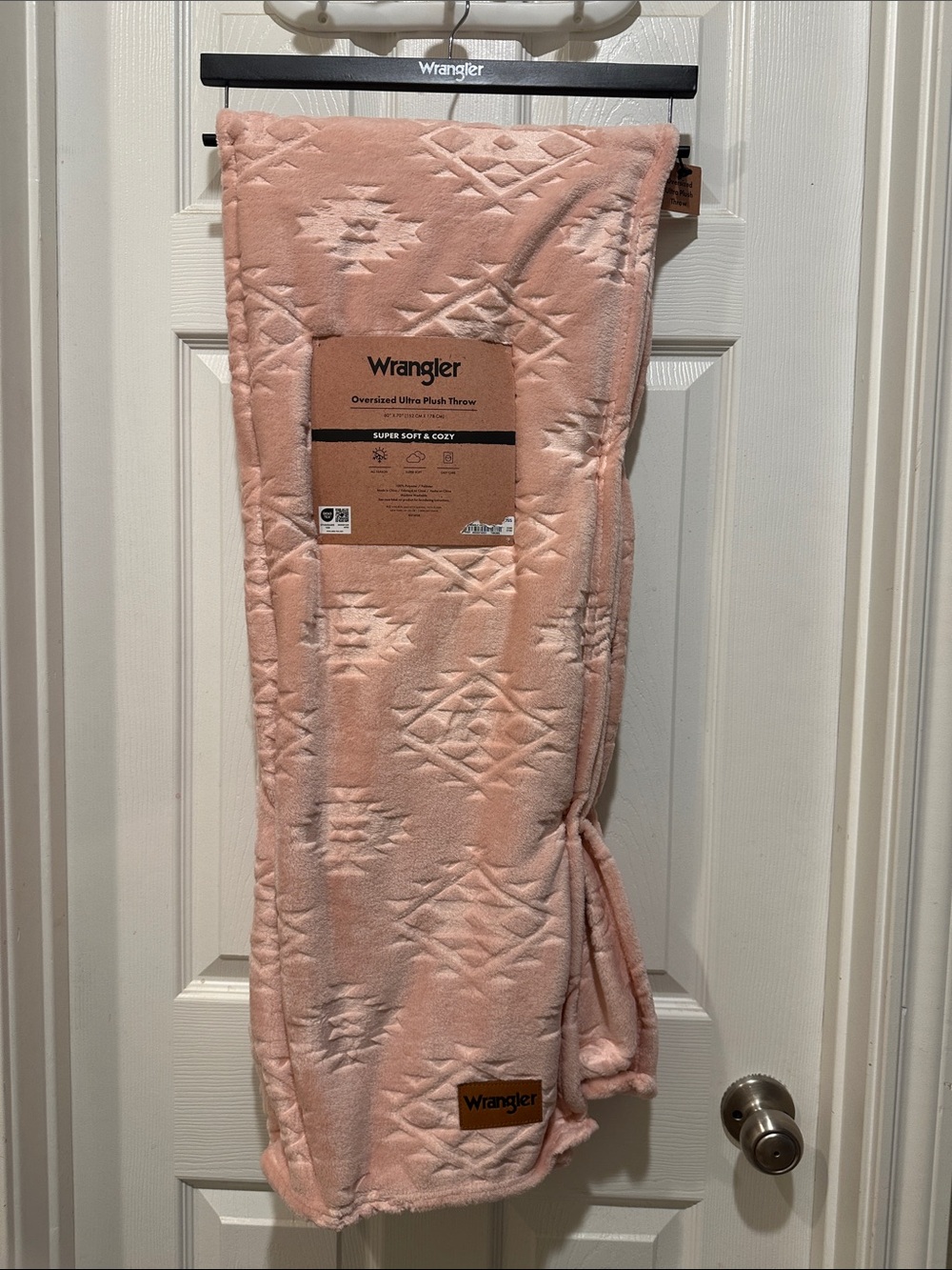 Wrangler Plush Throw Blanket - Blush Pink Aztec Motif
